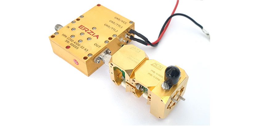 compact_broadband_amc_3_by_acst