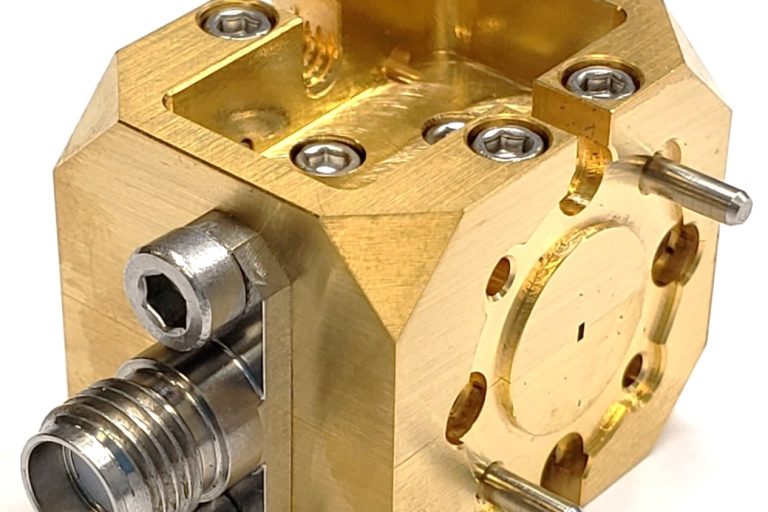 featureImage low loss waveguide switch by ACST GmbH